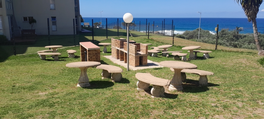 2 Bedroom Property for Sale in Margate Beach KwaZulu-Natal