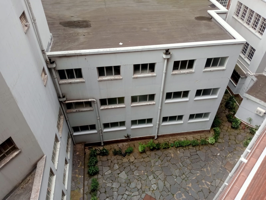 2 Bedroom Property for Sale in Durban Central KwaZulu-Natal