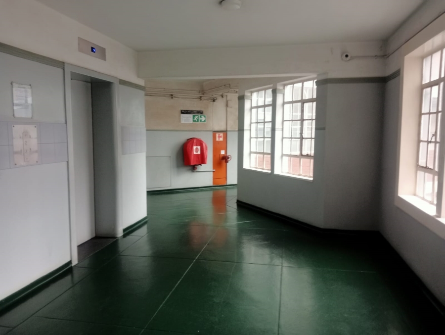 2 Bedroom Property for Sale in Durban Central KwaZulu-Natal