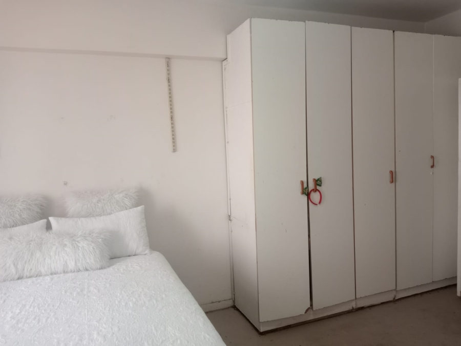 2 Bedroom Property for Sale in Durban Central KwaZulu-Natal