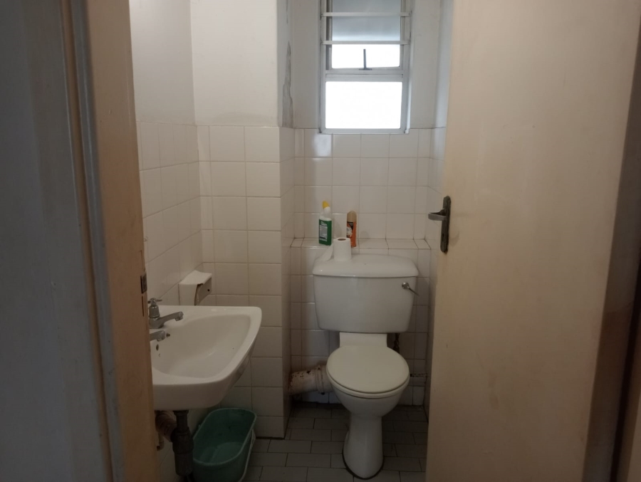 2 Bedroom Property for Sale in Durban Central KwaZulu-Natal