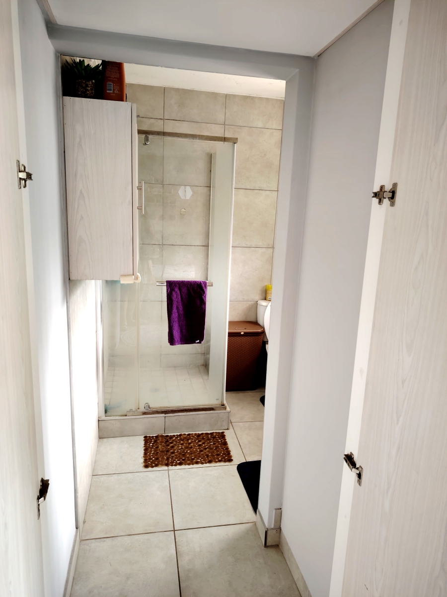 1 Bedroom Property for Sale in Chase Valley KwaZulu-Natal