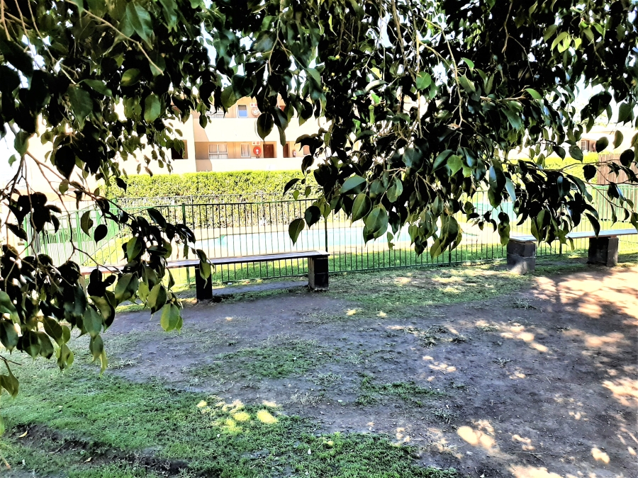 1 Bedroom Property for Sale in Chase Valley KwaZulu-Natal