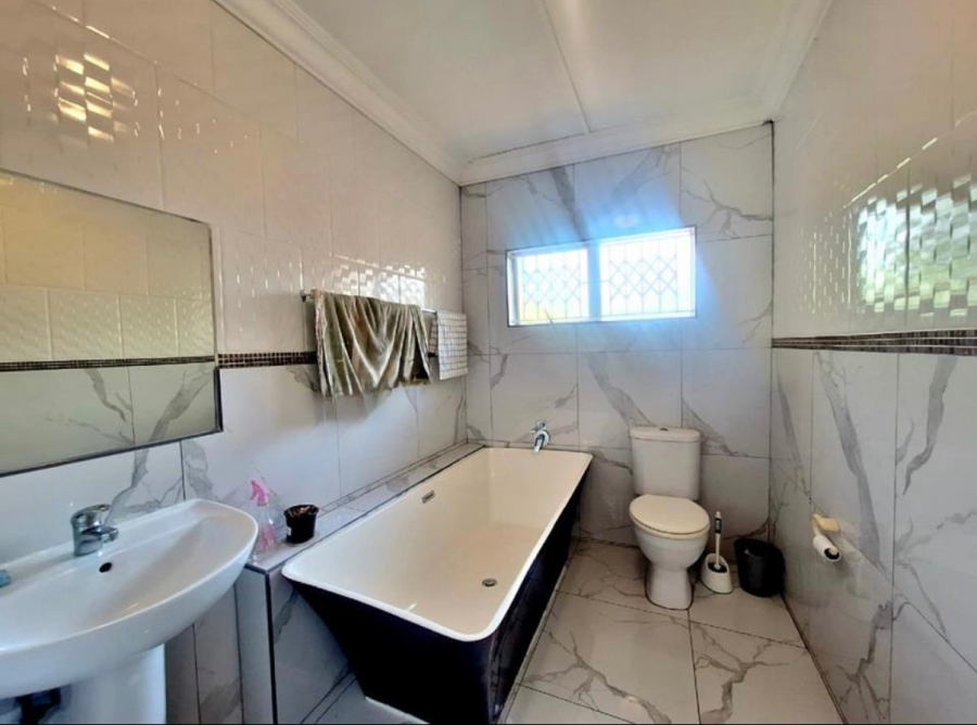 3 Bedroom Property for Sale in Bluff KwaZulu-Natal