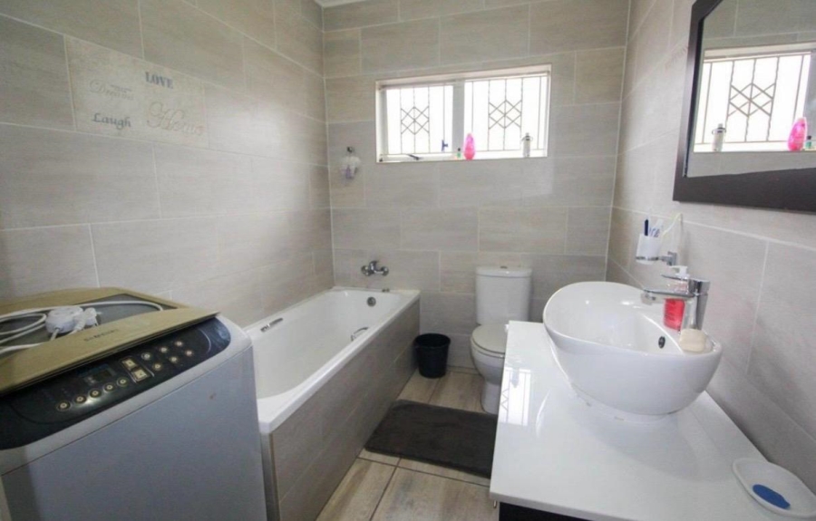 3 Bedroom Property for Sale in Bluff KwaZulu-Natal