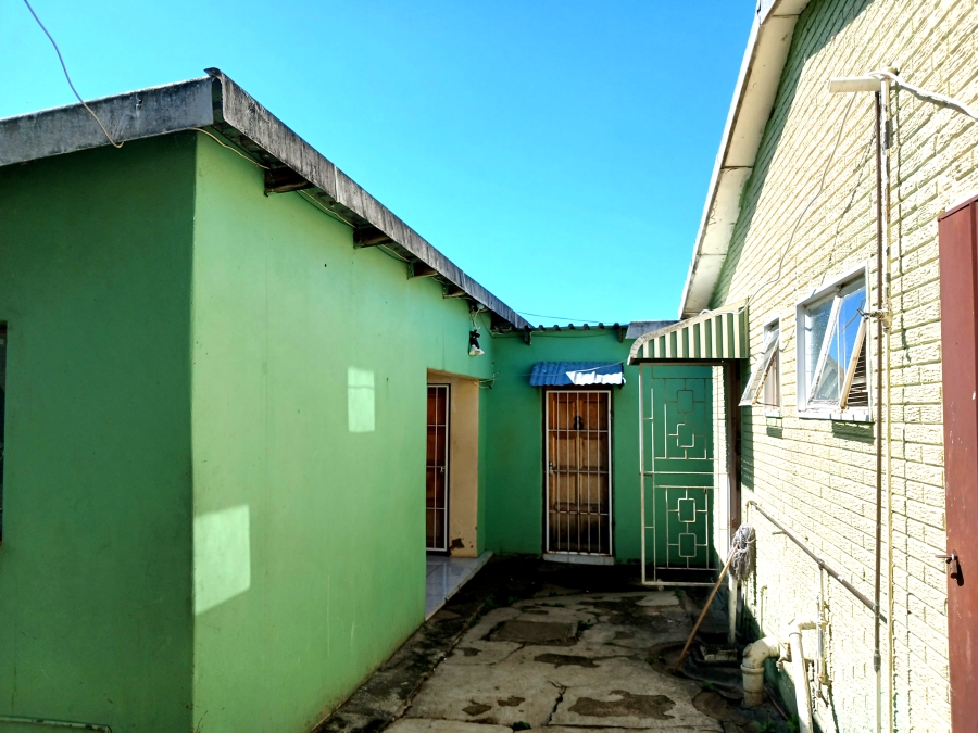 9 Bedroom Property for Sale in Westgate KwaZulu-Natal