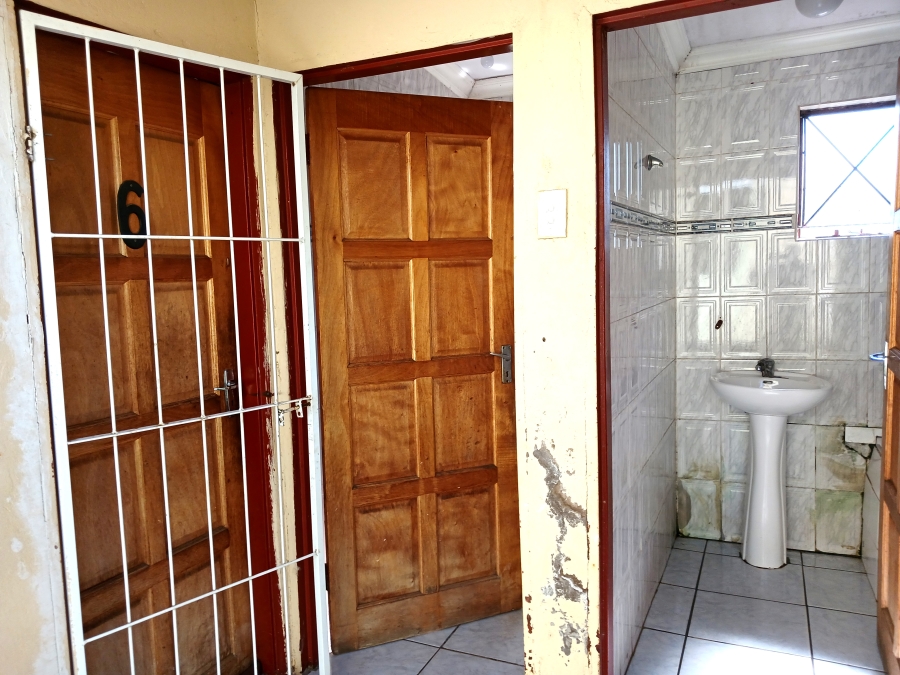 9 Bedroom Property for Sale in Westgate KwaZulu-Natal