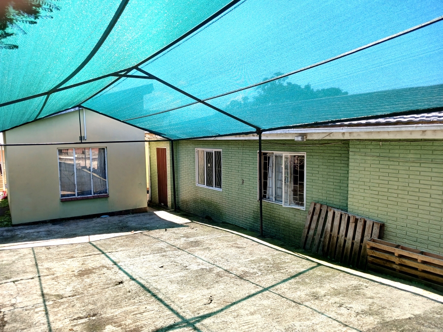 9 Bedroom Property for Sale in Westgate KwaZulu-Natal