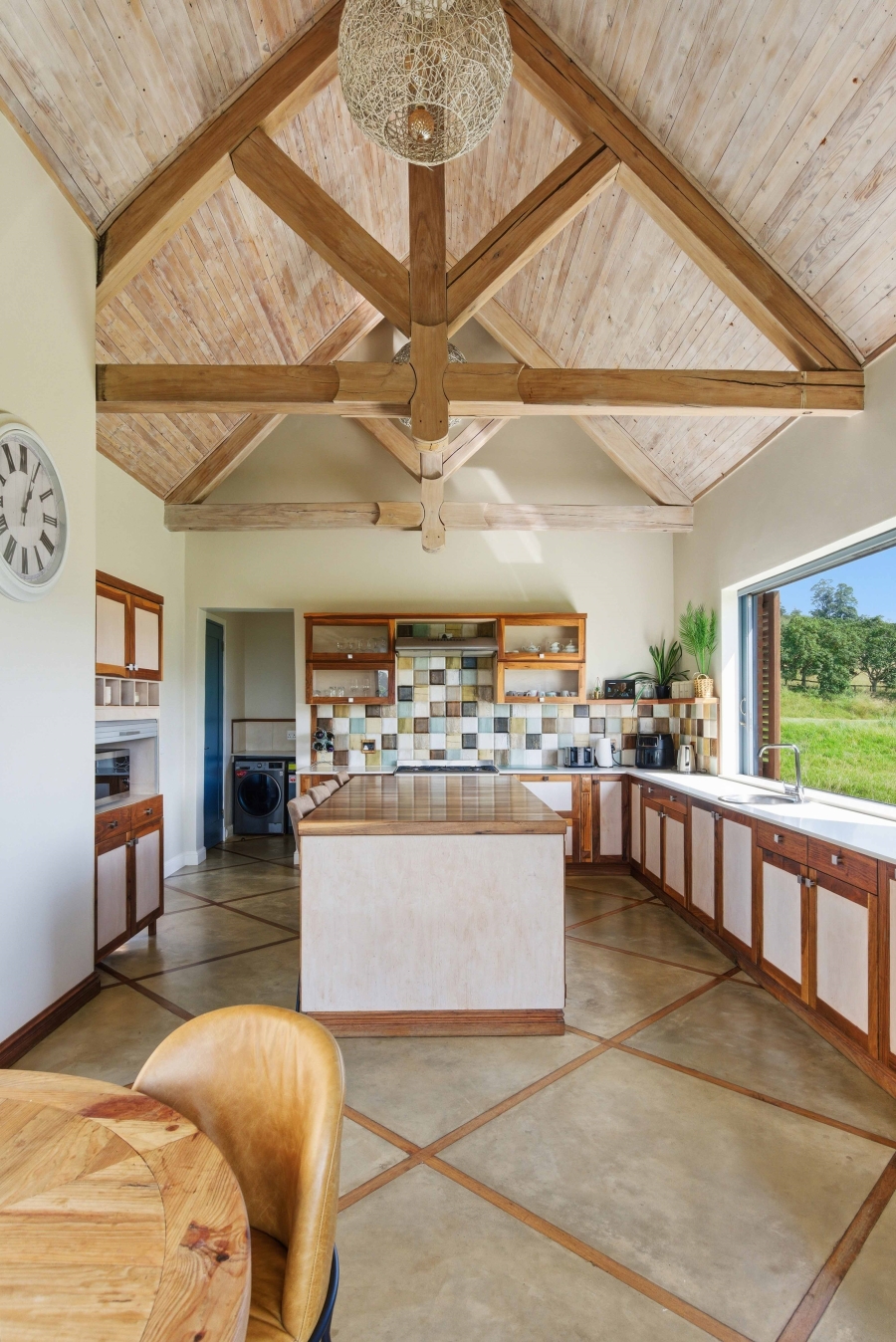 6 Bedroom Property for Sale in Alverstone KwaZulu-Natal