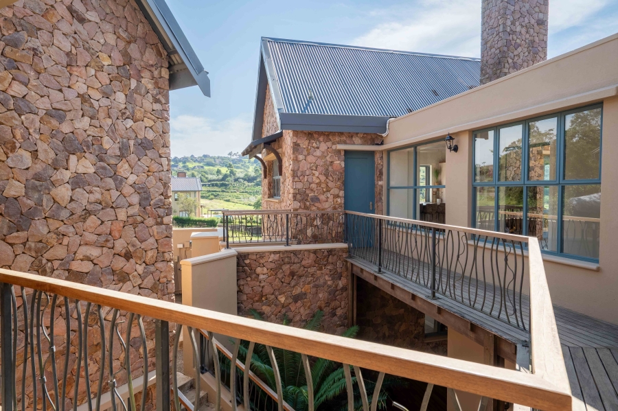 6 Bedroom Property for Sale in Alverstone KwaZulu-Natal