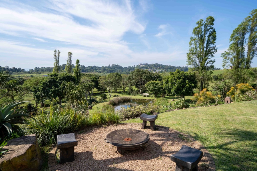 6 Bedroom Property for Sale in Alverstone KwaZulu-Natal