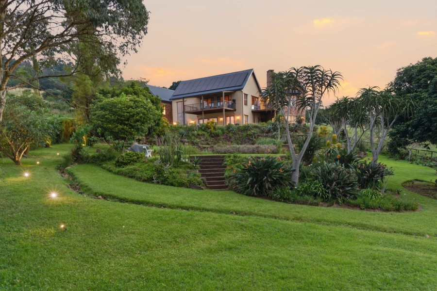 6 Bedroom Property for Sale in Alverstone KwaZulu-Natal