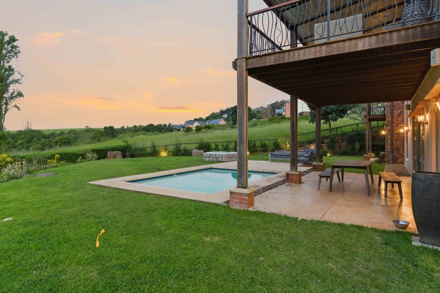 6 Bedroom Property for Sale in Alverstone KwaZulu-Natal