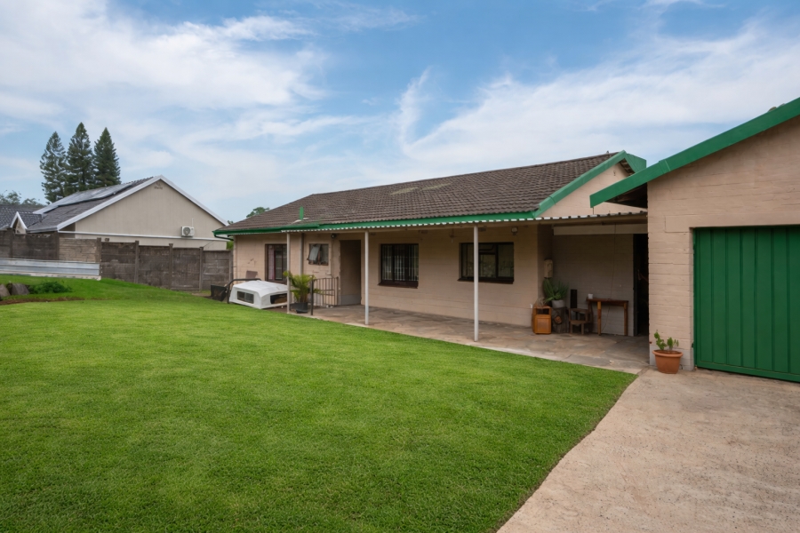 3 Bedroom Property for Sale in Crestview KwaZulu-Natal