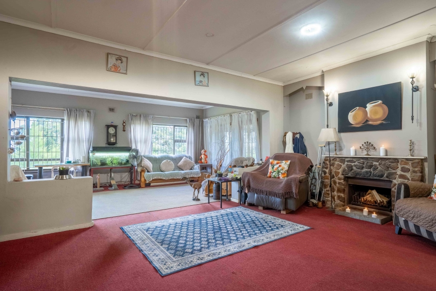 3 Bedroom Property for Sale in Crestview KwaZulu-Natal