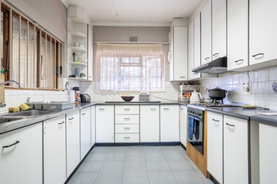 3 Bedroom Property for Sale in Crestview KwaZulu-Natal