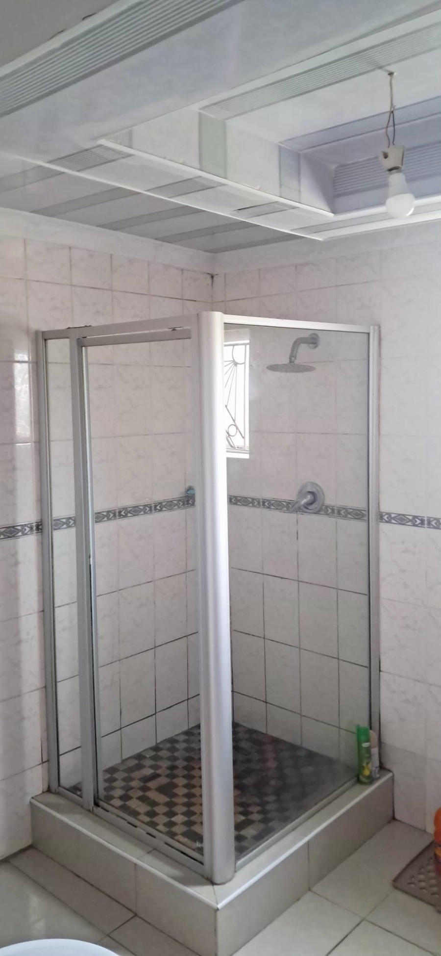 3 Bedroom Property for Sale in KwaMashu N KwaZulu-Natal