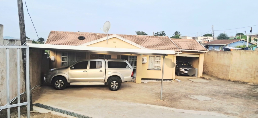 3 Bedroom Property for Sale in KwaMashu N KwaZulu-Natal