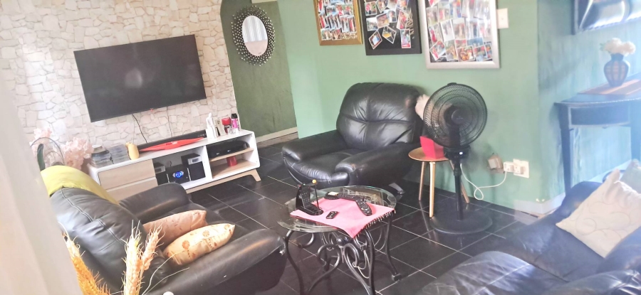 3 Bedroom Property for Sale in New Germany KwaZulu-Natal