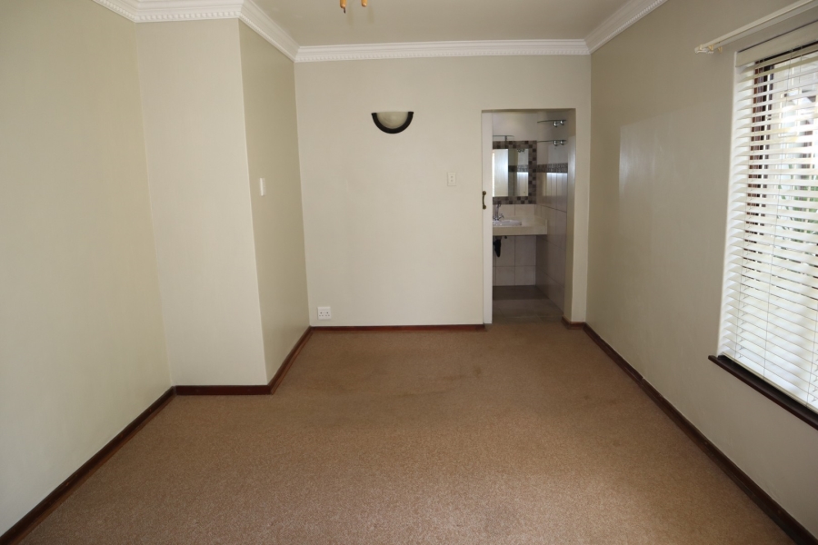 To Let 3 Bedroom Property for Rent in Pinetown KwaZulu-Natal