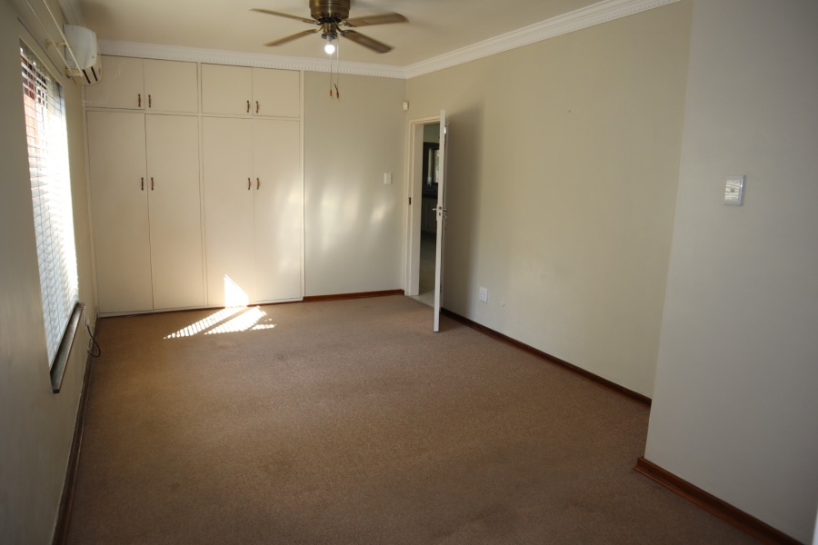 To Let 3 Bedroom Property for Rent in Pinetown KwaZulu-Natal