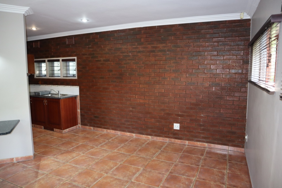 To Let 2 Bedroom Property for Rent in Pinetown KwaZulu-Natal