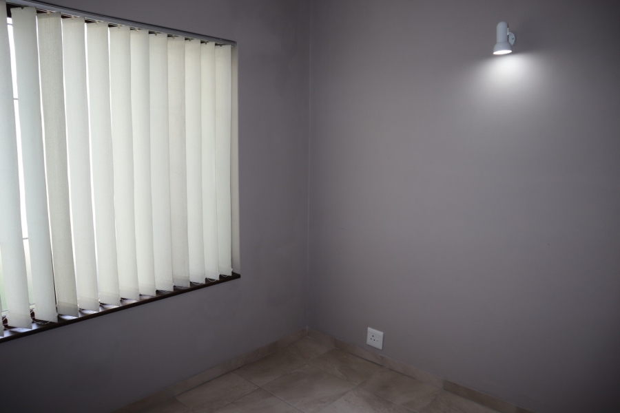 To Let 2 Bedroom Property for Rent in Pinetown KwaZulu-Natal