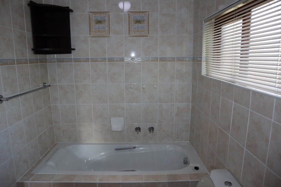 To Let 2 Bedroom Property for Rent in Pinetown KwaZulu-Natal