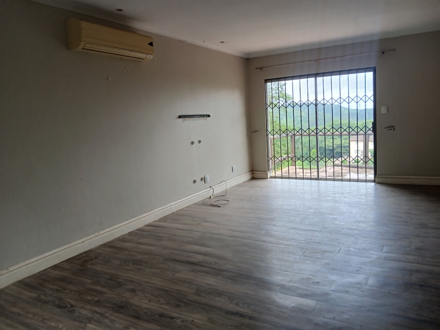 To Let 3 Bedroom Property for Rent in Northdene KwaZulu-Natal