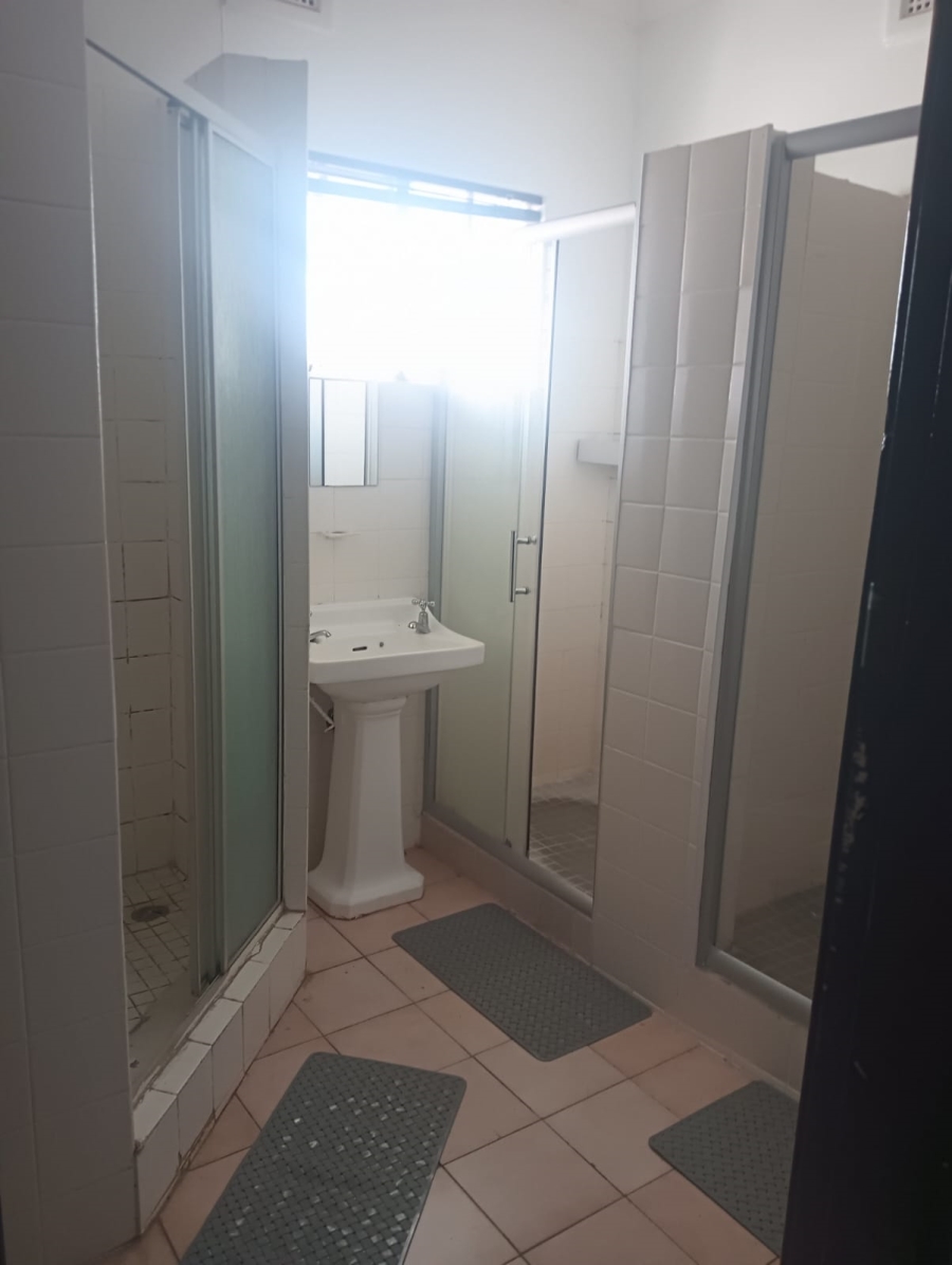 To Let 5 Bedroom Property for Rent in Pelham KwaZulu-Natal