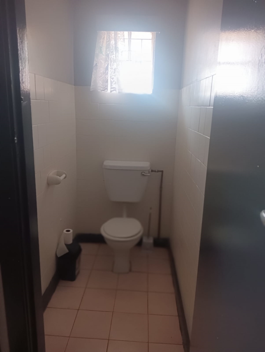 To Let 5 Bedroom Property for Rent in Pelham KwaZulu-Natal