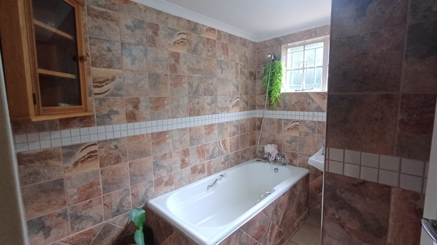 4 Bedroom Property for Sale in Pietermaritzburg Central KwaZulu-Natal