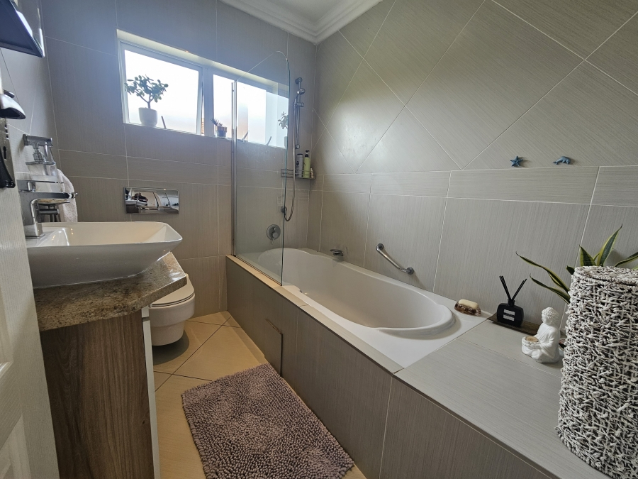 3 Bedroom Property for Sale in Desainagar KwaZulu-Natal