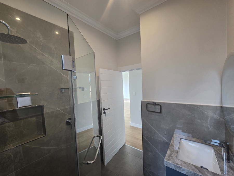 2 Bedroom Property for Sale in New Salt Rock City KwaZulu-Natal