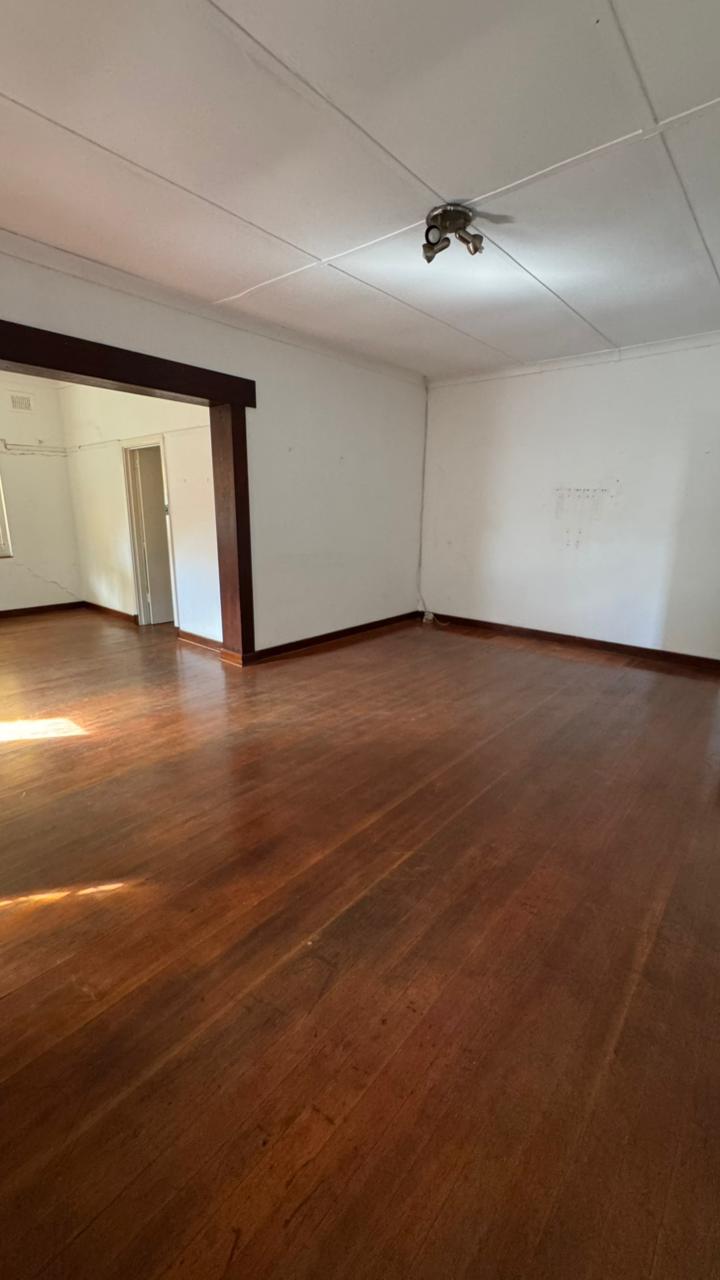 To Let 2 Bedroom Property for Rent in Scottsville KwaZulu-Natal