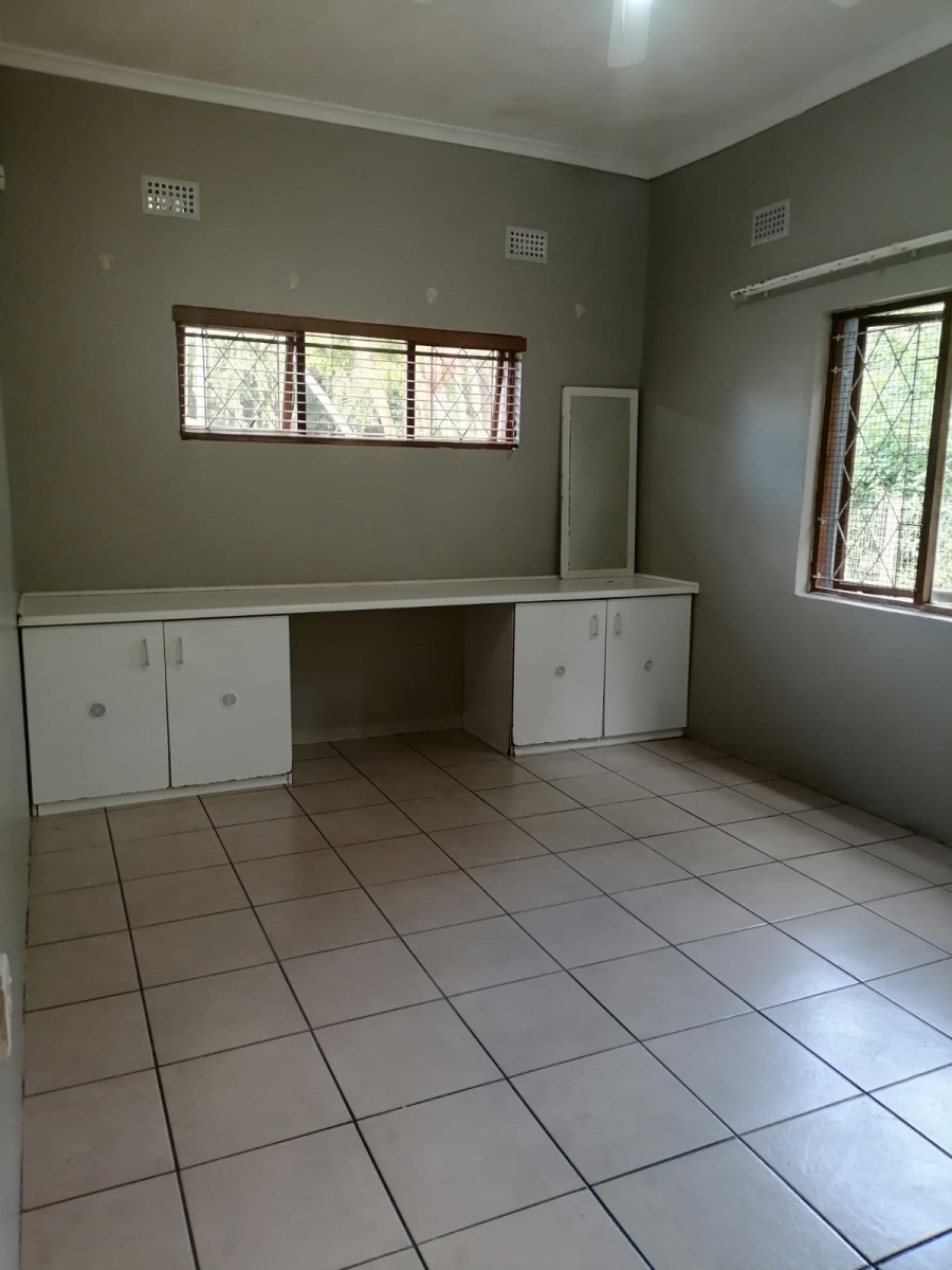 1 Bedroom Property for Sale in Atholl Heights KwaZulu-Natal