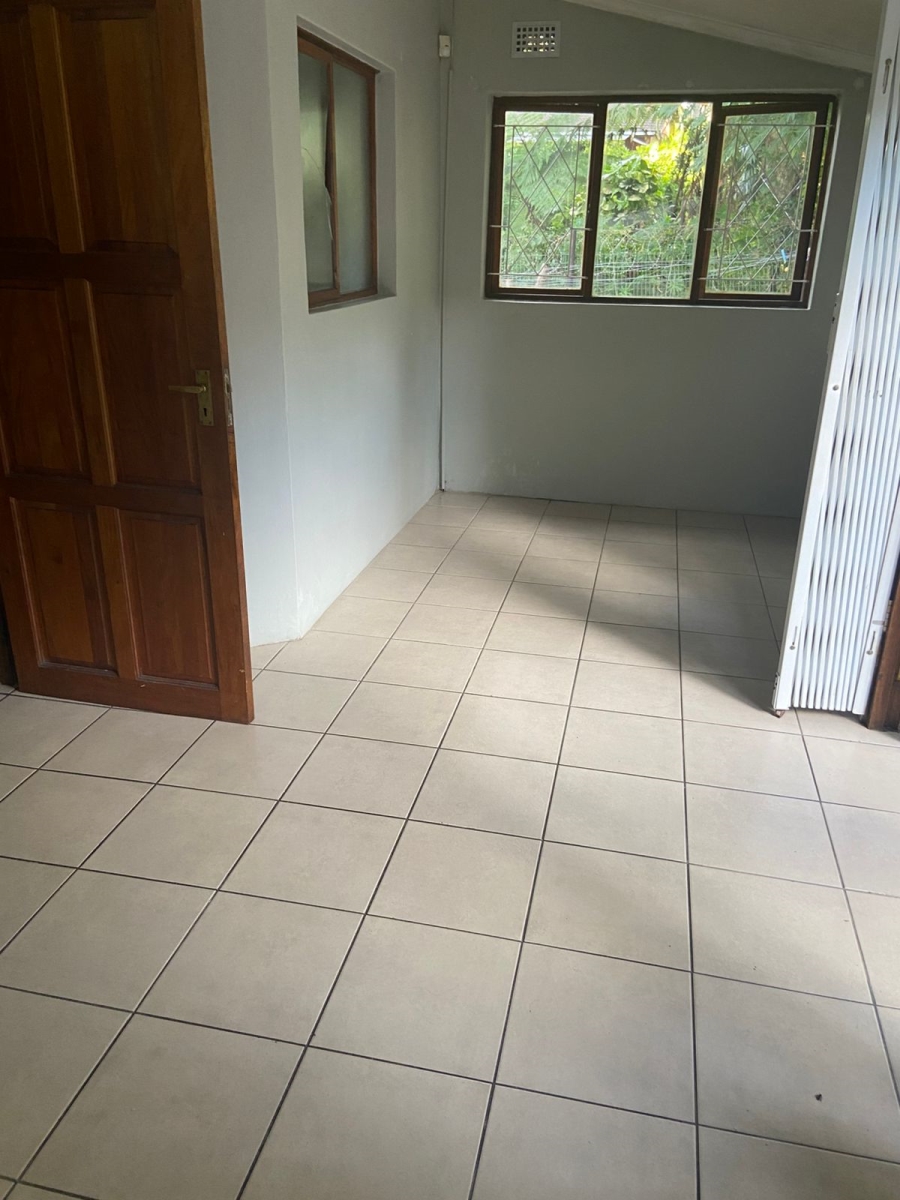 1 Bedroom Property for Sale in Atholl Heights KwaZulu-Natal