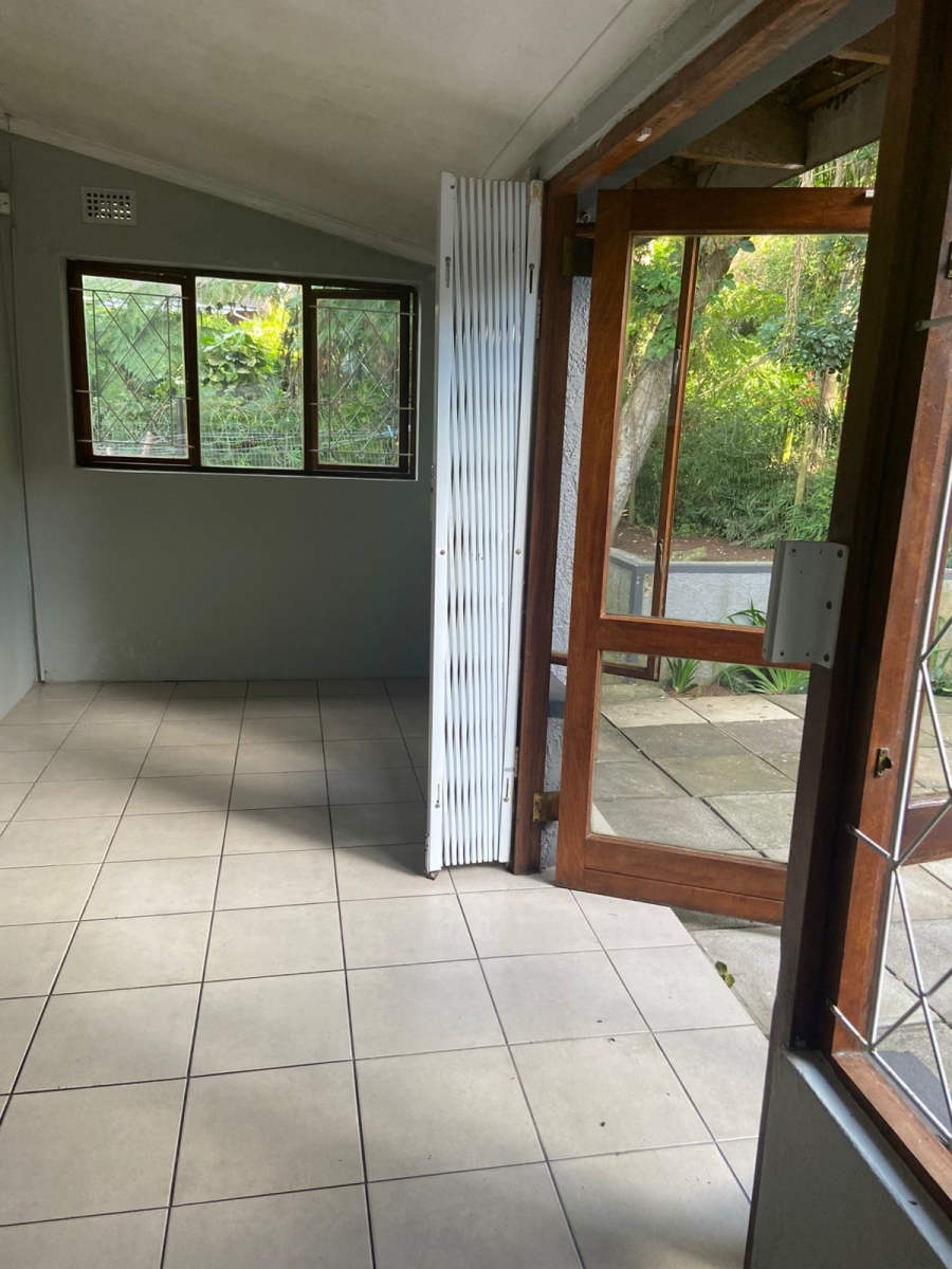 1 Bedroom Property for Sale in Atholl Heights KwaZulu-Natal