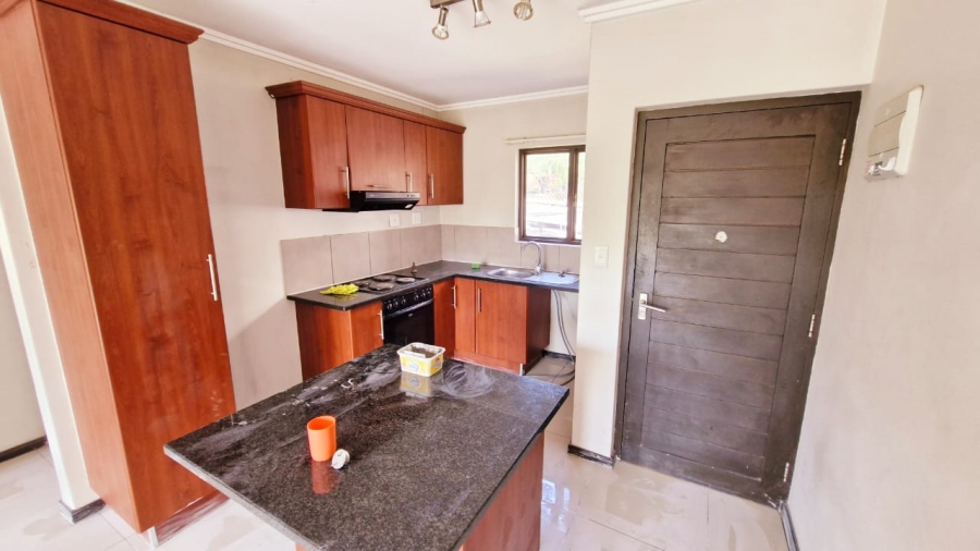 1 Bedroom Property for Sale in Sherwood KwaZulu-Natal