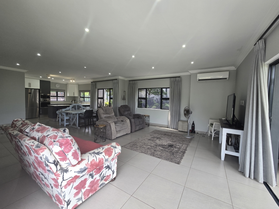 3 Bedroom Property for Sale in New Salt Rock City KwaZulu-Natal
