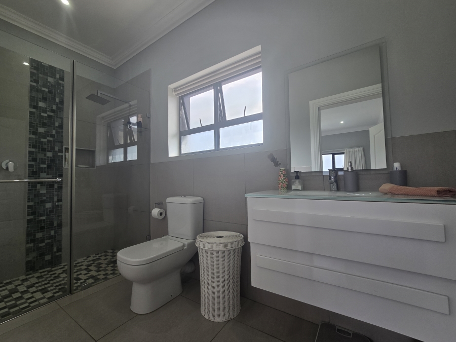 3 Bedroom Property for Sale in New Salt Rock City KwaZulu-Natal
