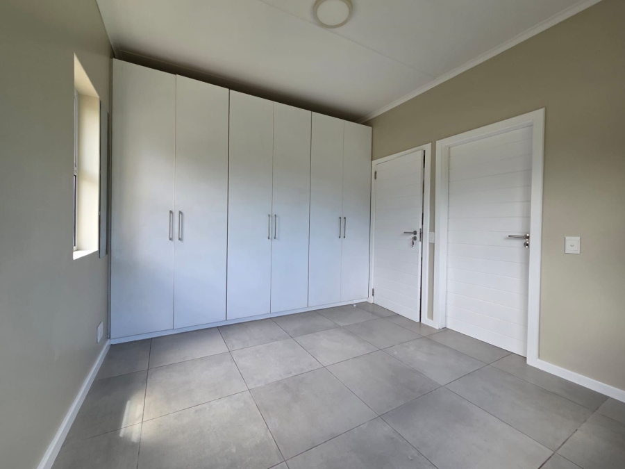 To Let 2 Bedroom Property for Rent in Compensation Beach KwaZulu-Natal