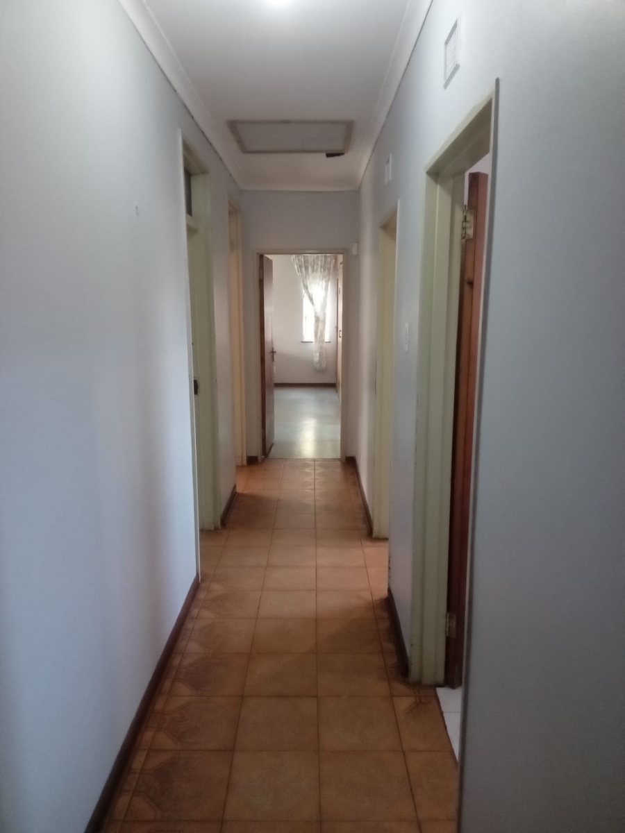 3 Bedroom Property for Sale in Esikhawini KwaZulu-Natal