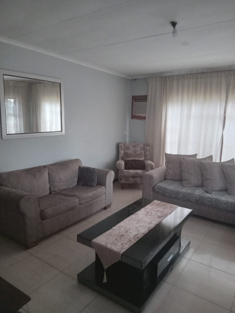 3 Bedroom Property for Sale in Esikhawini KwaZulu-Natal