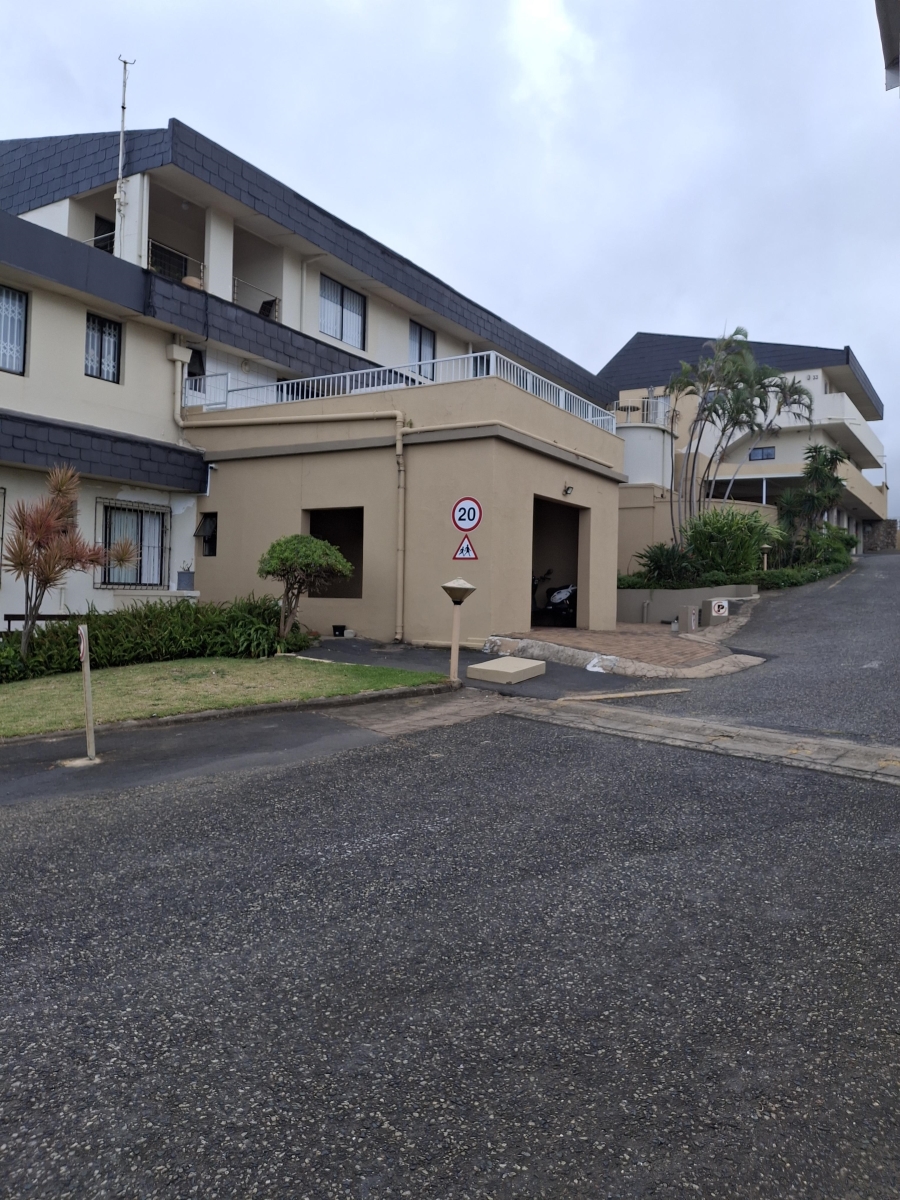 2 Bedroom Property for Sale in Manaba Beach KwaZulu-Natal