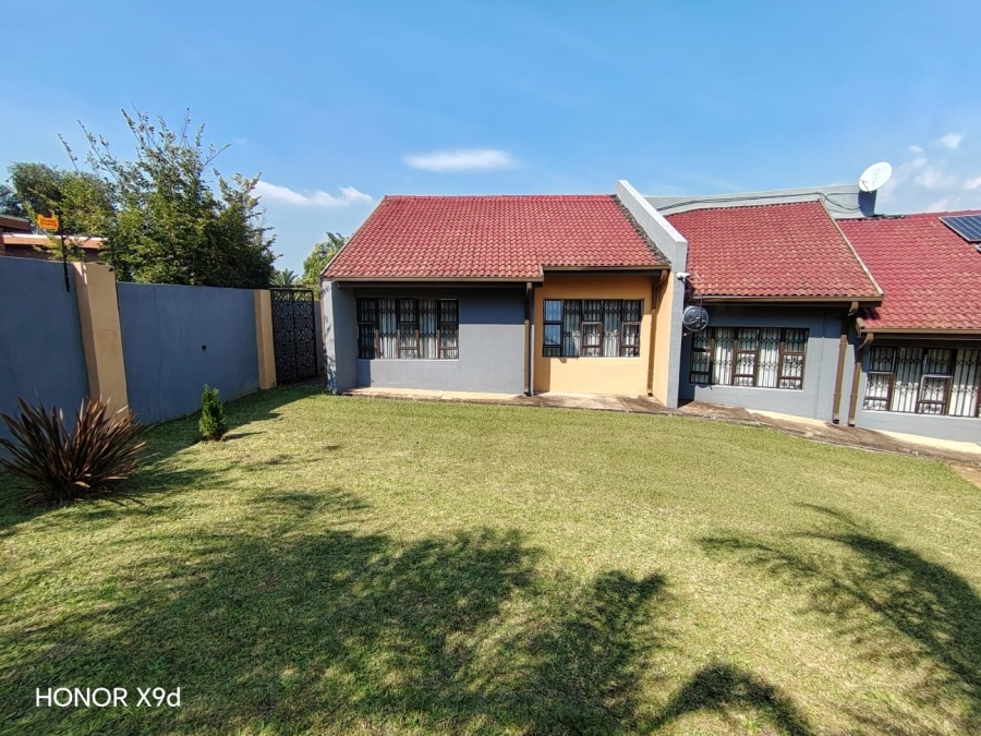 4 Bedroom Property for Sale in Aviary Hill KwaZulu-Natal