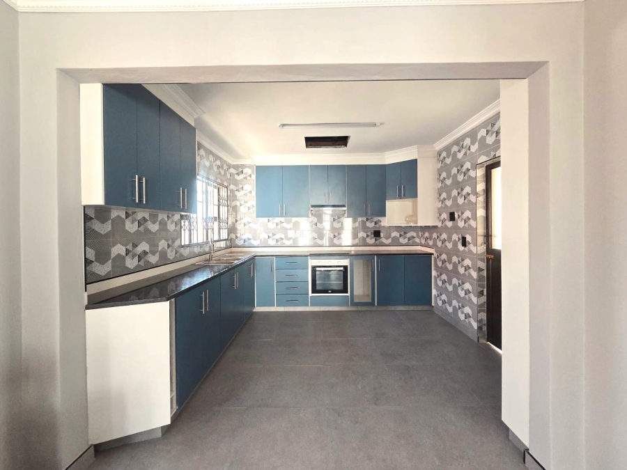 To Let 3 Bedroom Property for Rent in Avoca KwaZulu-Natal