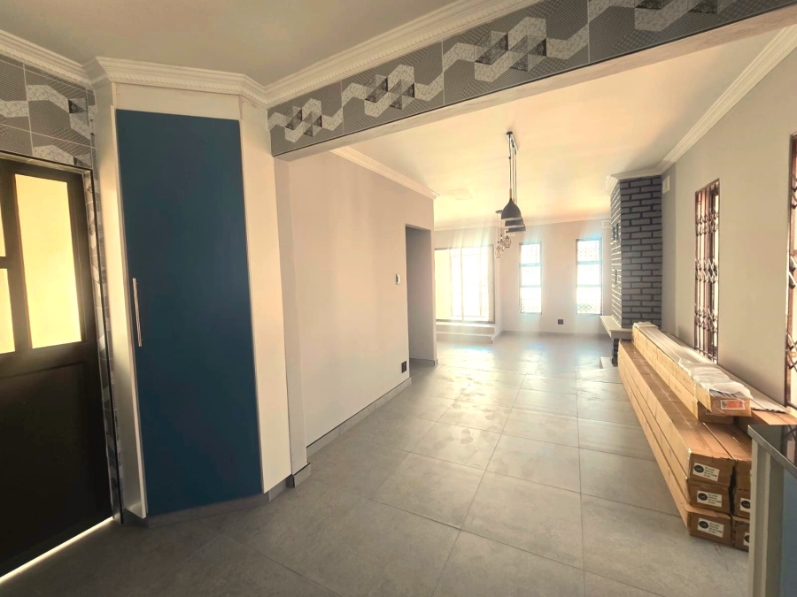 To Let 3 Bedroom Property for Rent in Avoca KwaZulu-Natal