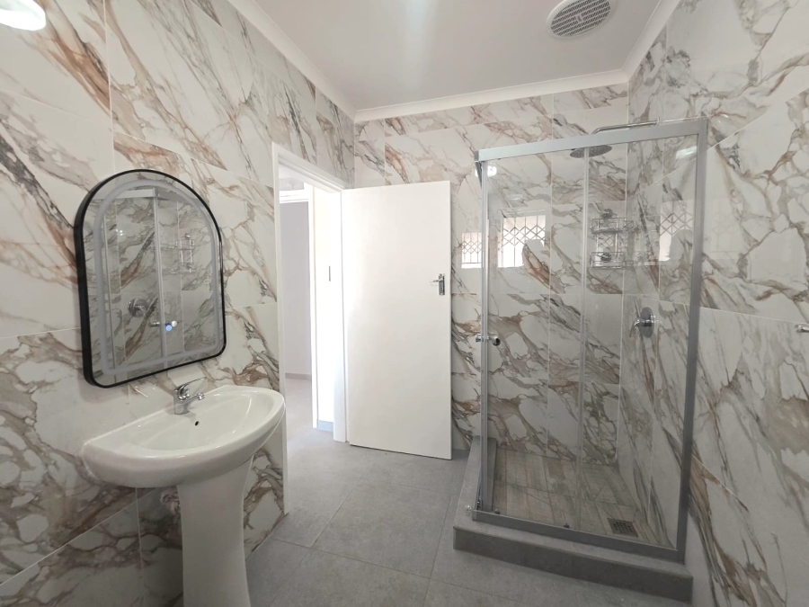 To Let 3 Bedroom Property for Rent in Avoca KwaZulu-Natal