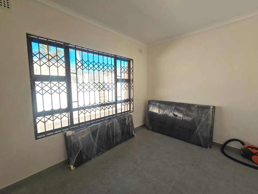 To Let 3 Bedroom Property for Rent in Avoca KwaZulu-Natal